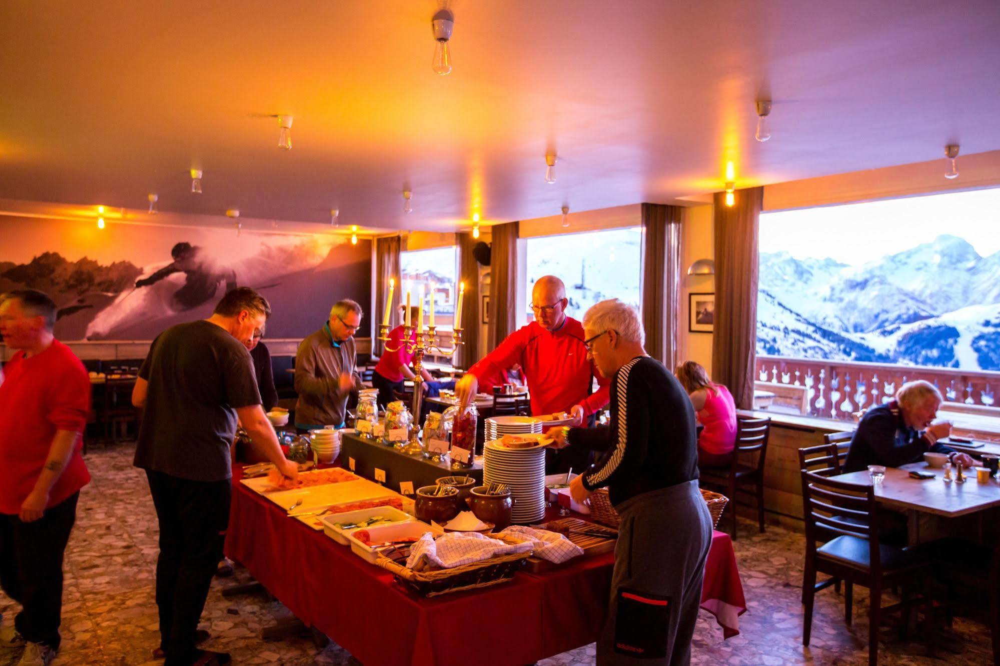 Langley Hotel Le Petit Prince Alpe d'Huez Екстер'єр фото