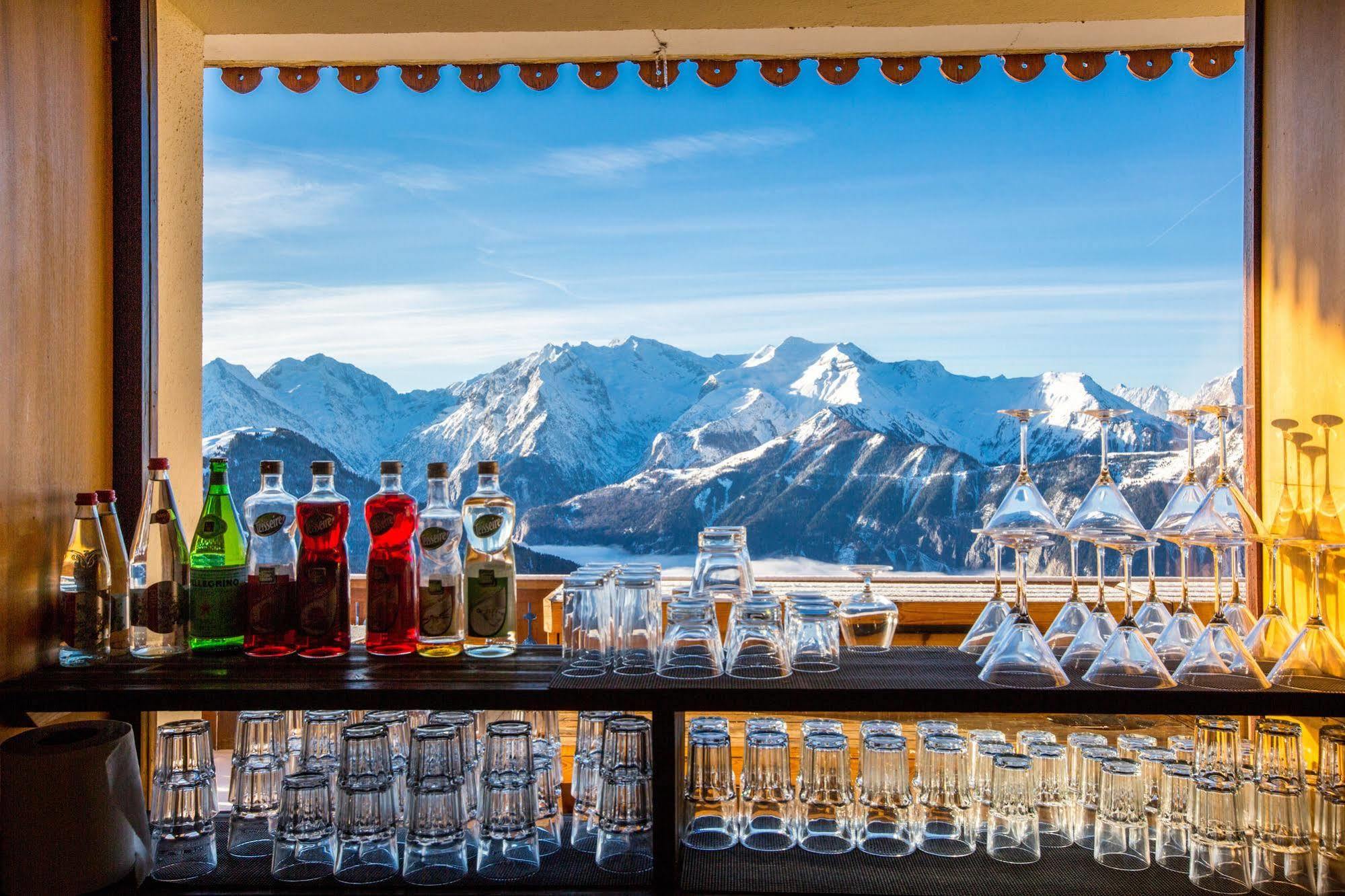 Langley Hotel Le Petit Prince Alpe d'Huez Екстер'єр фото